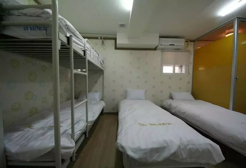 Albergue The Maru
