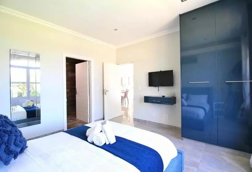 Caribbean Estate Deluxe