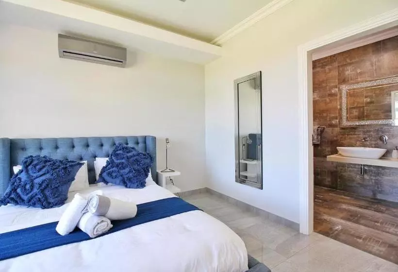 Caribbean Estate Deluxe