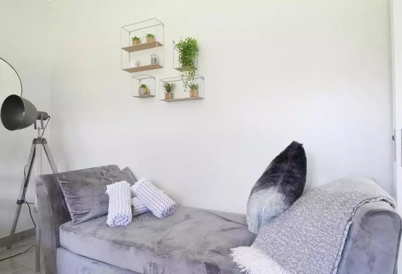 Caribbean Estate Deluxe