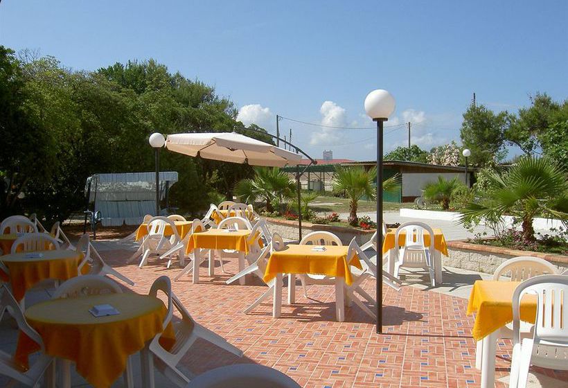 בית מלון כפרי Baia Del Sole