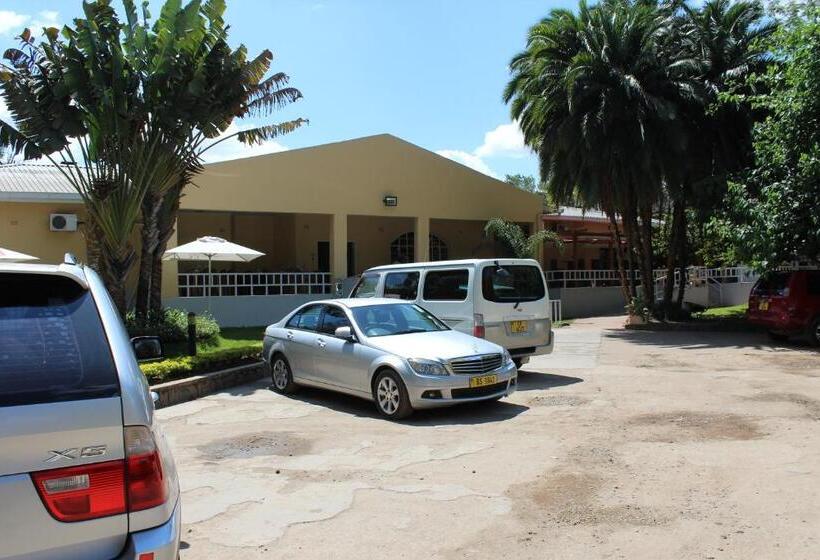 호텔 Casa Mia Lodge & Restaurant