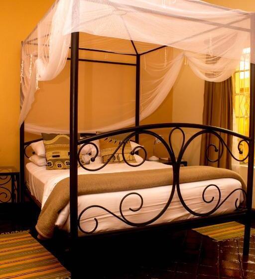 호텔 Casa Mia Lodge & Restaurant