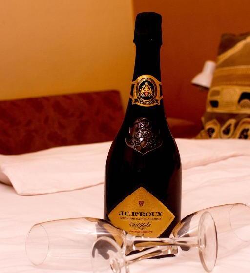 호텔 Casa Mia Lodge & Restaurant