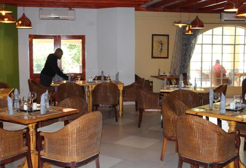 호텔 Casa Mia Lodge & Restaurant