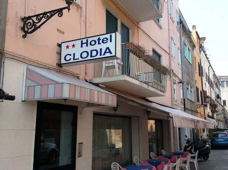 هتل Clodia
