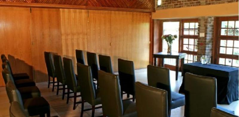 호텔 Destiny Lodge White River