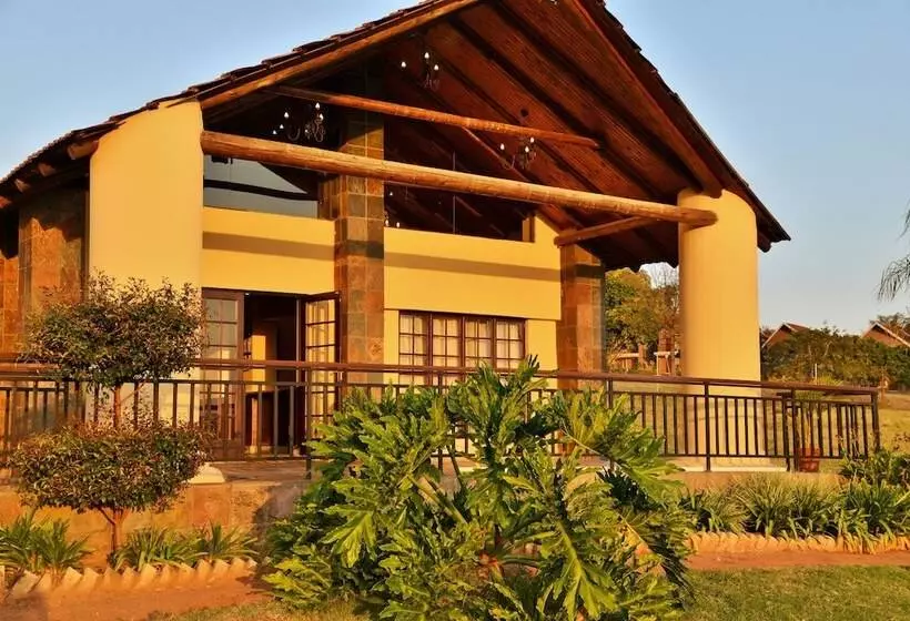 호텔 Destiny Lodge White River