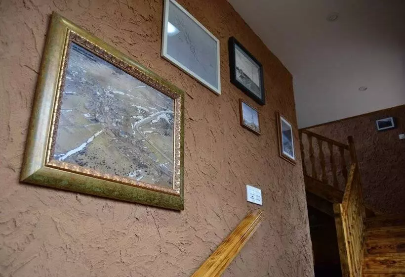 Hotel El Trasgu De Foncebadon