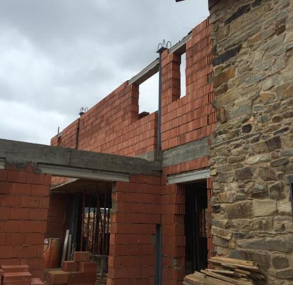 酒店 El Trasgu De Foncebadon