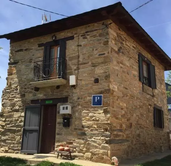 Hotel El Trasgu De Foncebadon