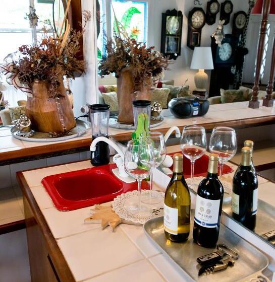 فندق Hale Kawehi Guesthouse