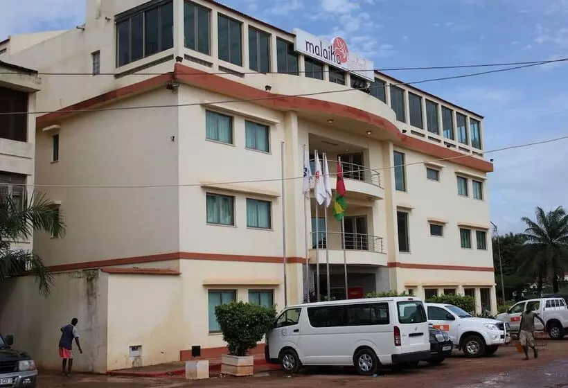 هتل Malaika