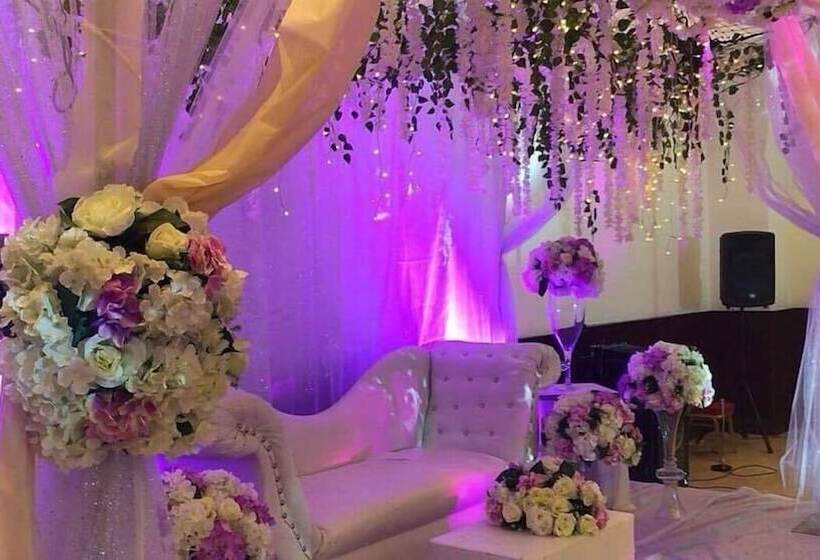 ホテル Palestine Plaza