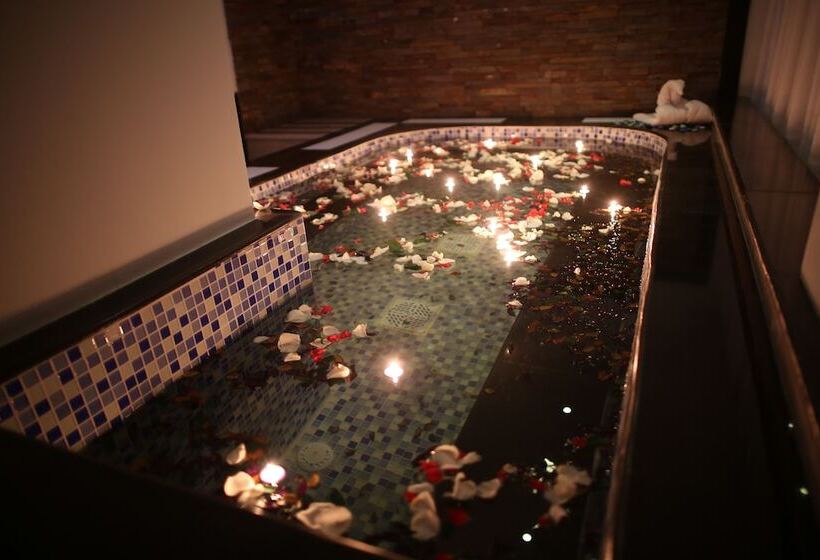 ホテル Palestine Plaza