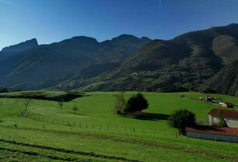 فندق Posada Valle Del Oso