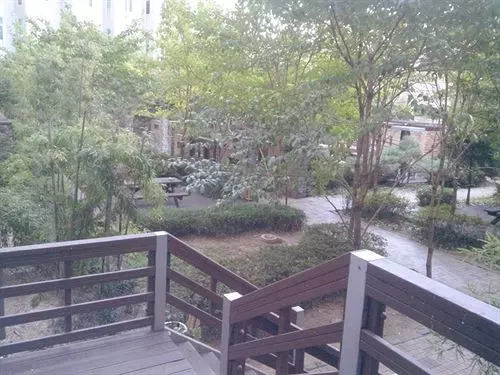 בית מלון כפרי Residence & U