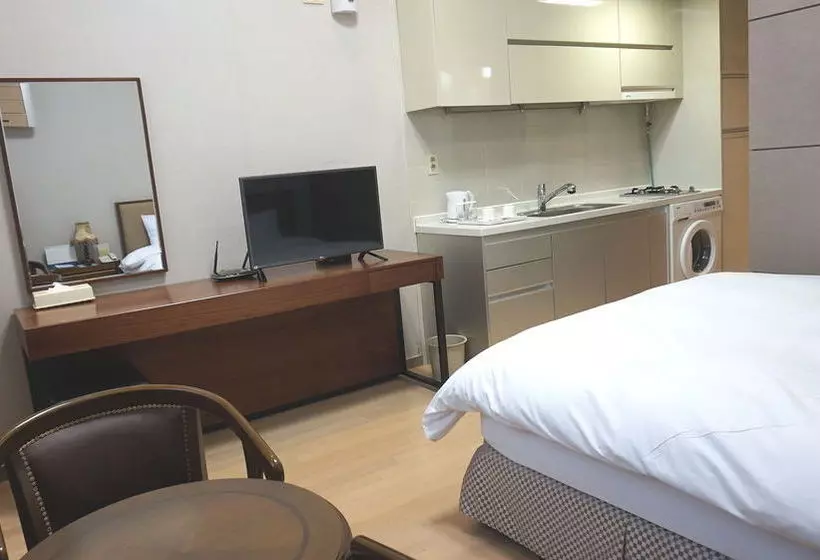 בית מלון כפרי Residence & U