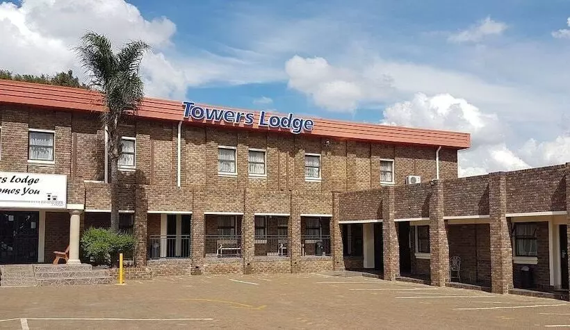 ホテル Towers Lodge