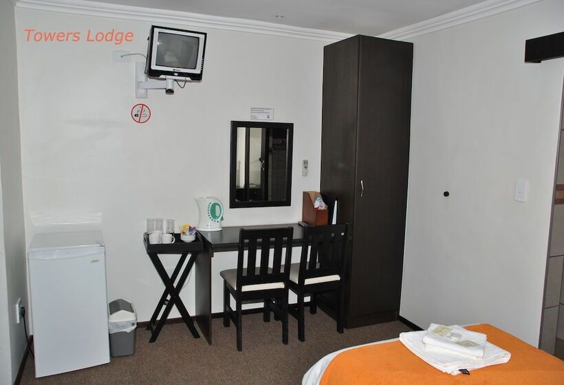 فندق Towers Lodge