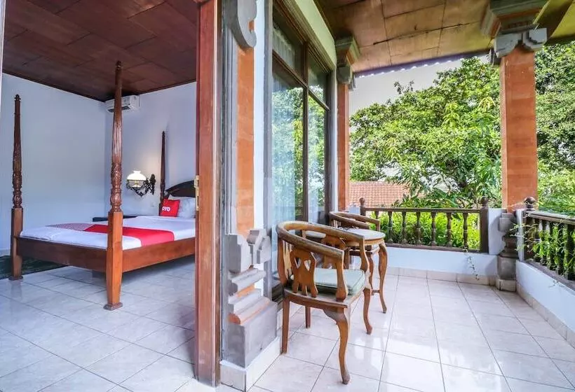 Urbanview Hotel Ananda Beach Sanur