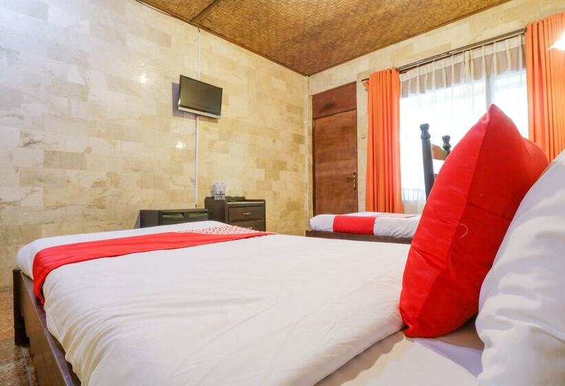 Urbanview Hotel Ananda Beach Sanur