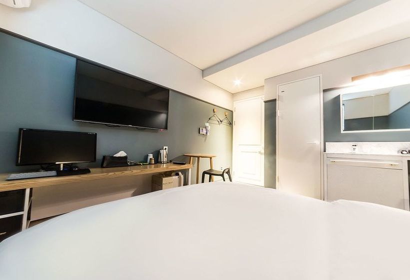 בית מלון כפרי Yaja Anyang 1st