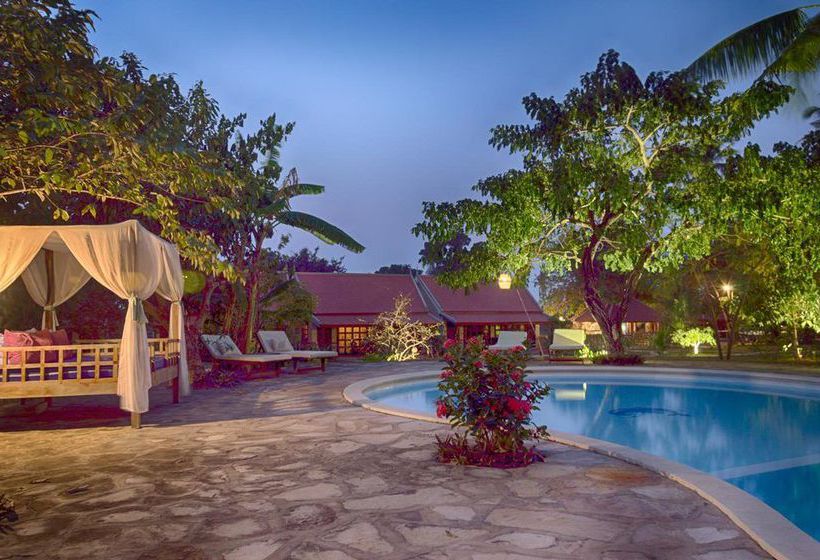 Le Flamboyant Resort