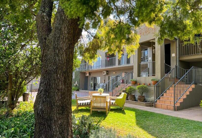 ペンション Amoris Guesthouse In Waterkloof Ridge