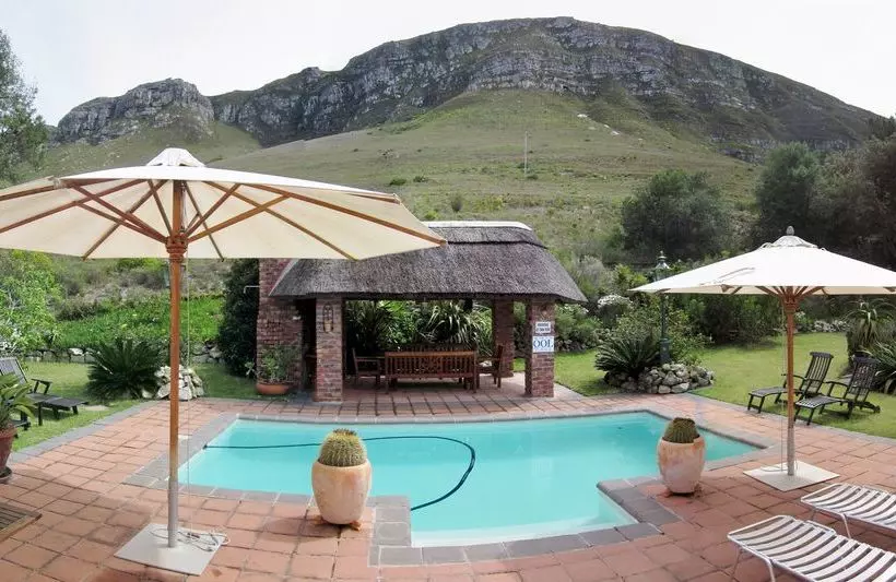 פנסיון Von Abercron Residence