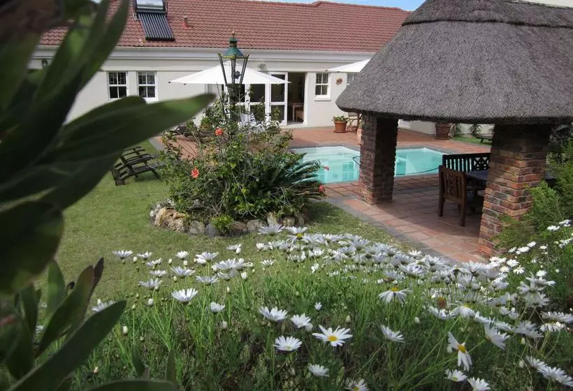 פנסיון Von Abercron Residence