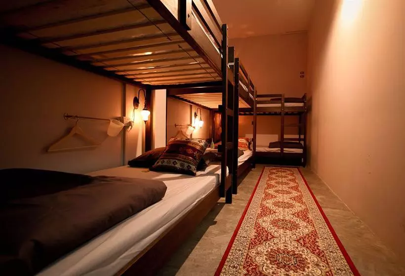 Cityzen Hostel Arab Street