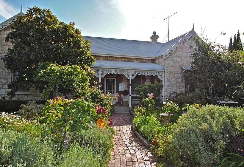 مبيت وإفطار Eastcliff Cottage 