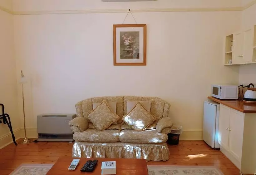 住宿加早餐 Eastcliff Cottage