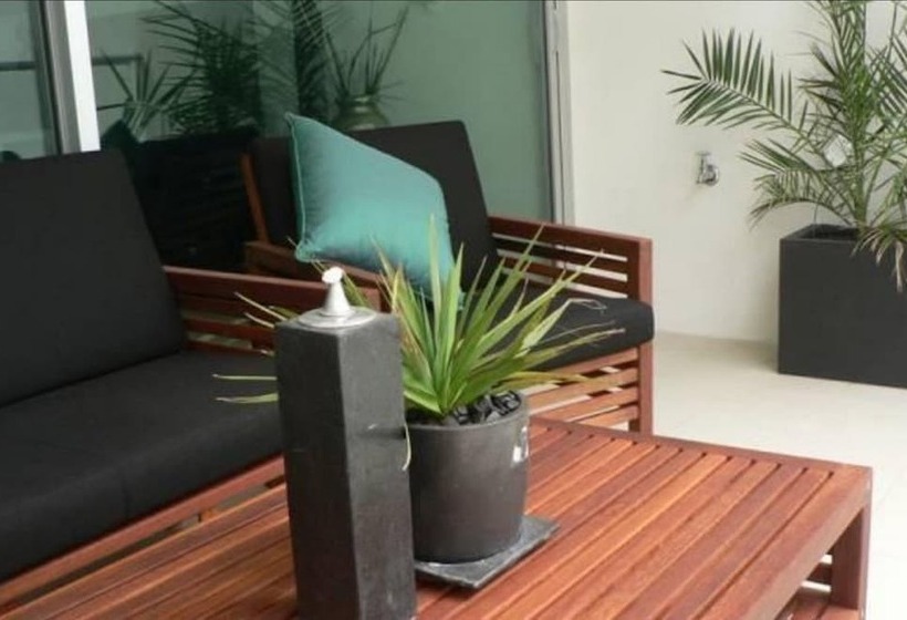 Breeze Beachfront Apartment