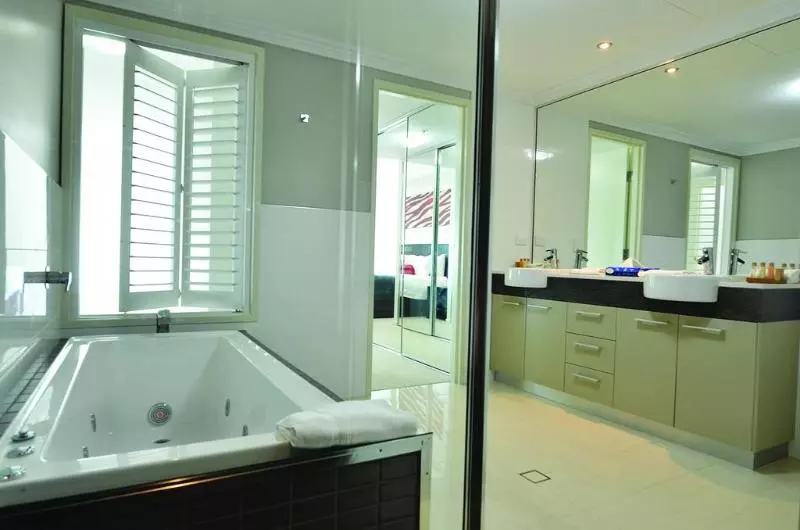 C2 Esplanade Serviced Apartments