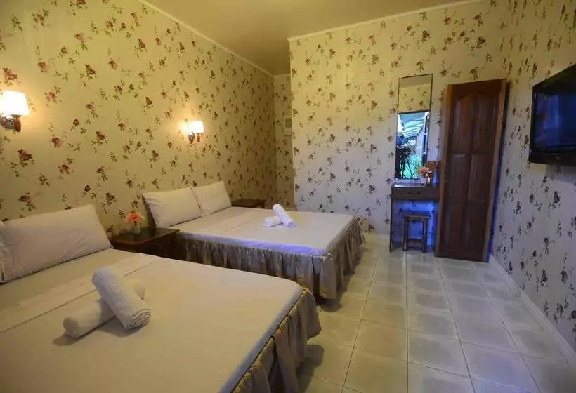 Casa Fuerte Bed And Breakfast