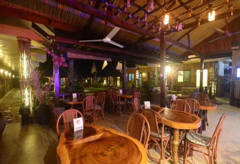 Casa Fuerte Bed And Breakfast