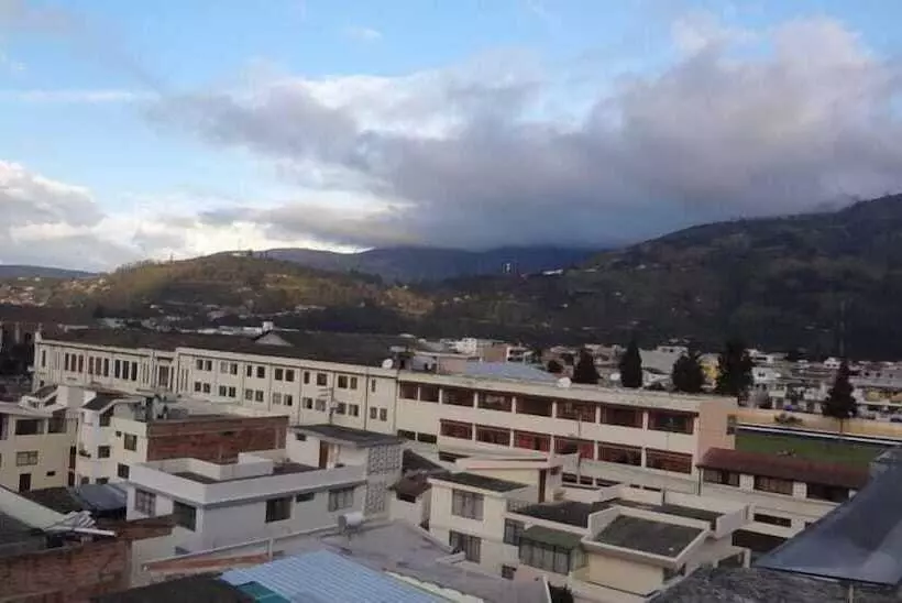 فندق فئة نجمة واحدة Master's Suite