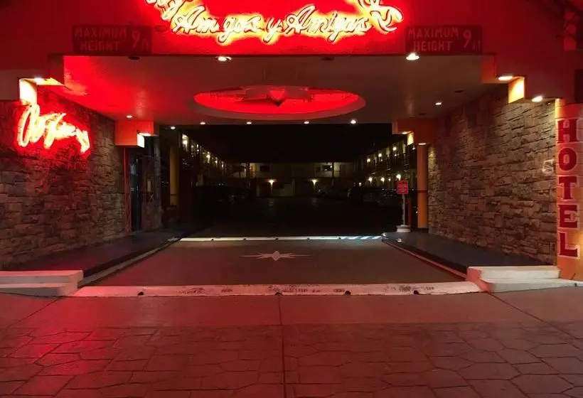 ホテル Del Sol Inn