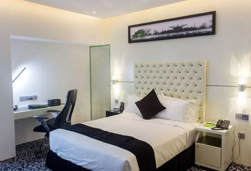 Hotelli Executive Inn