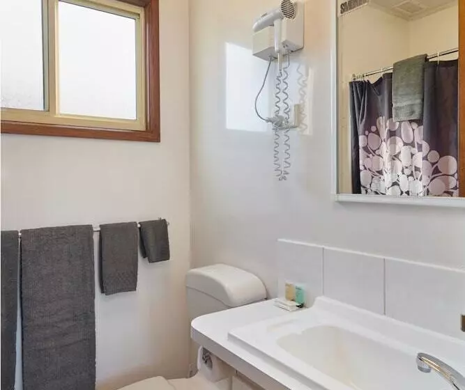 Hotel Gundagai Cabins & Tourist Park