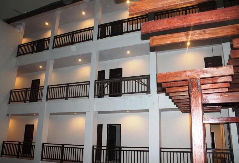 هتل Huen Chan Thip