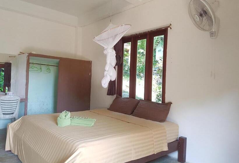 בית מלון כפרי Poseidon Resort