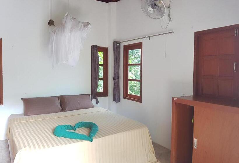 בית מלון כפרי Poseidon Resort