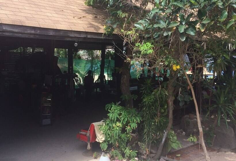 בית מלון כפרי Poseidon Resort