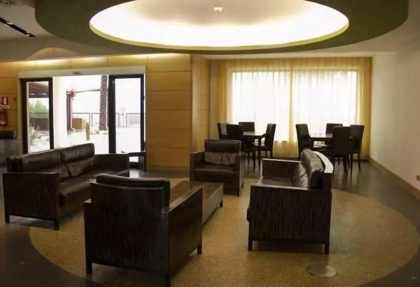 هتل Relais Capo Spulico Beach & Spa