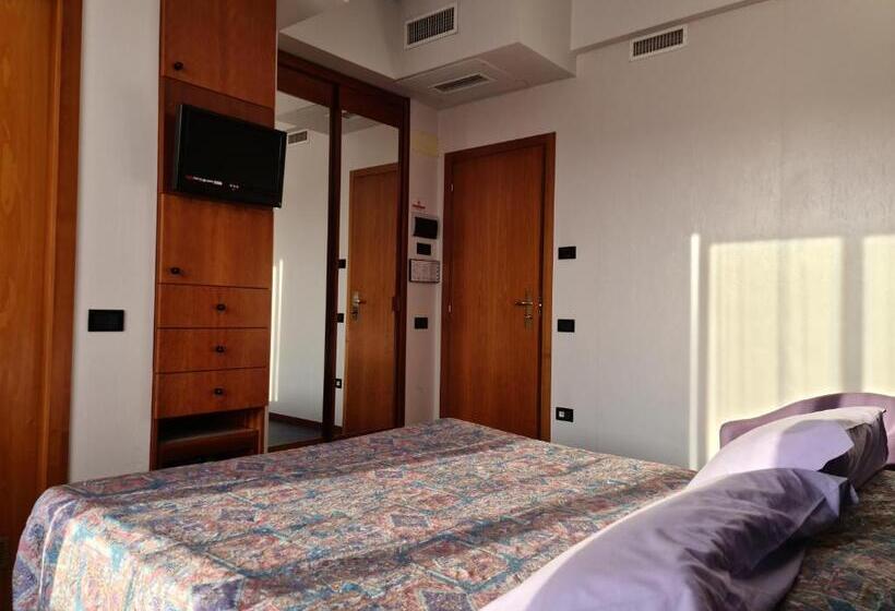 בית מלון כפרי Sabra