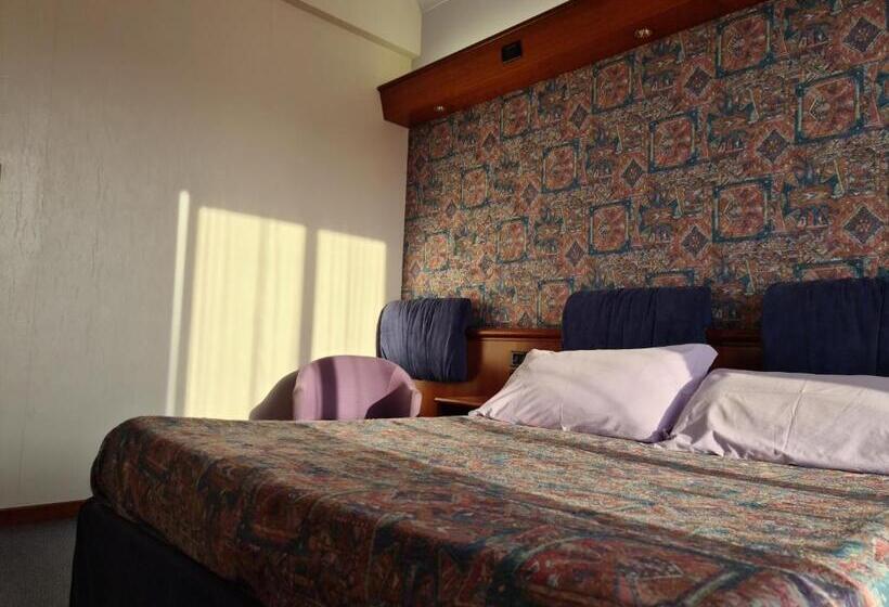 בית מלון כפרי Sabra