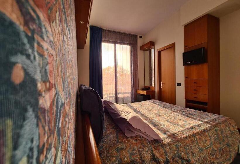 בית מלון כפרי Sabra